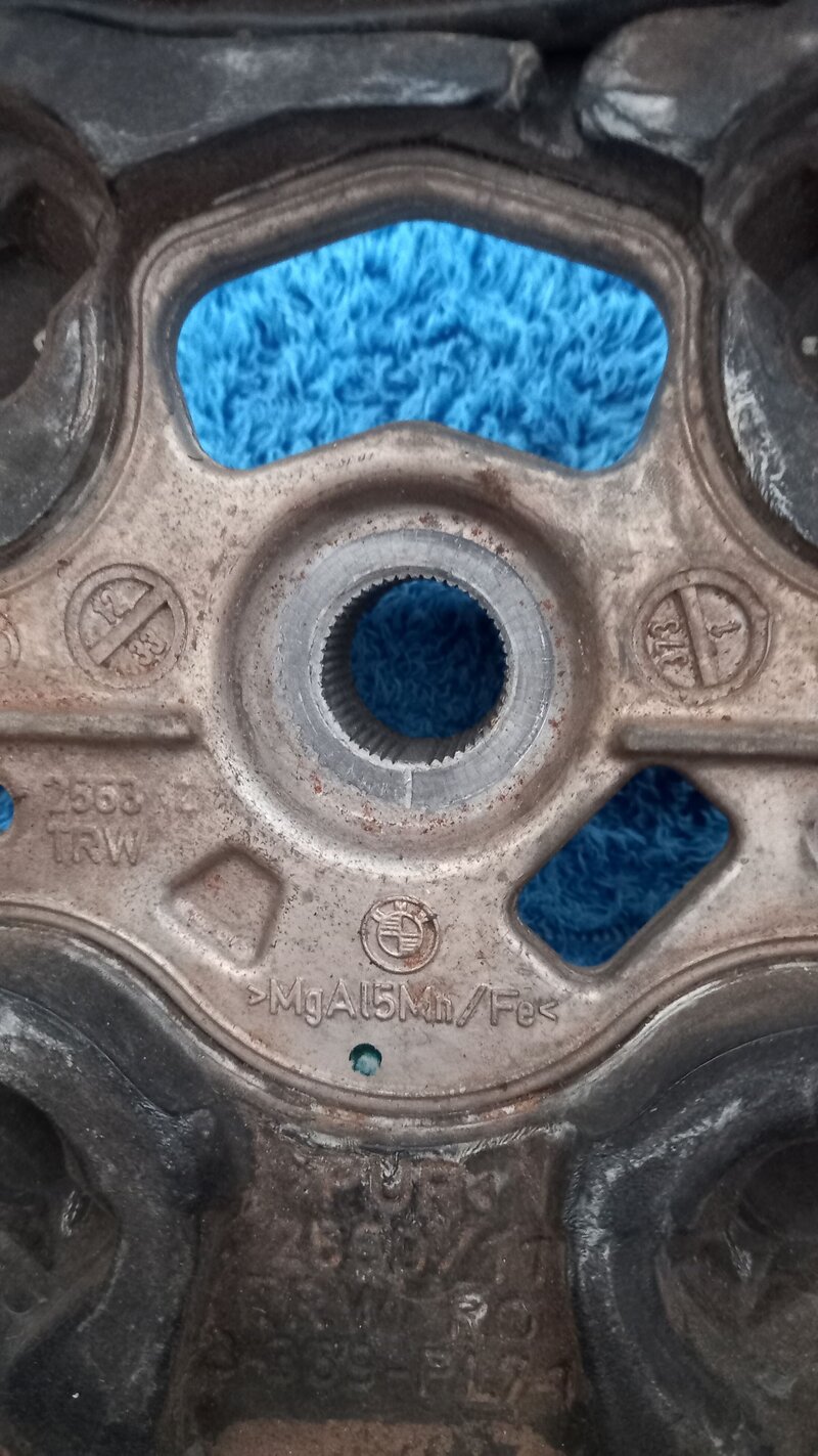 Steering Wheel 3.jpg