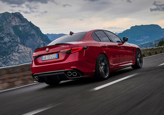 AR-GIULIA-MCA-QV-ICE-MY24-KEYSTRENGHTS-2.jpg