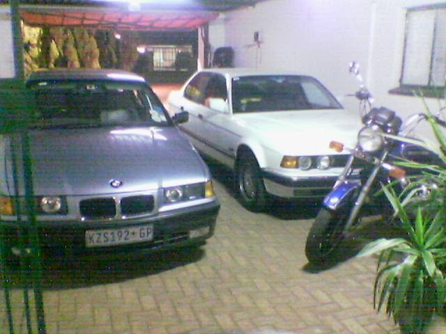 5440160148_eab1133dba_z.jpg