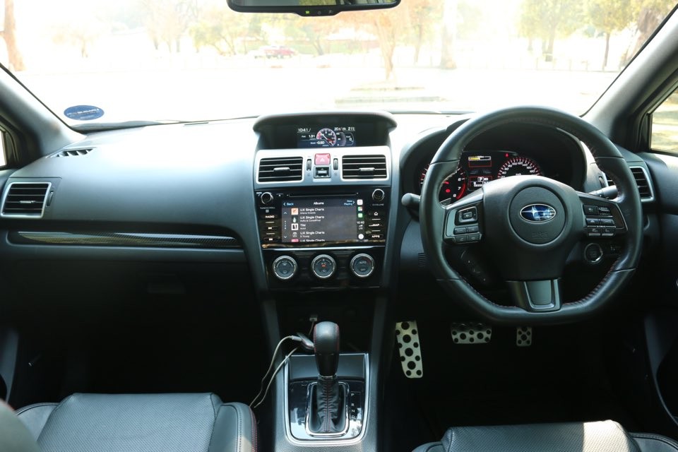 interior1_9931998175.jpg