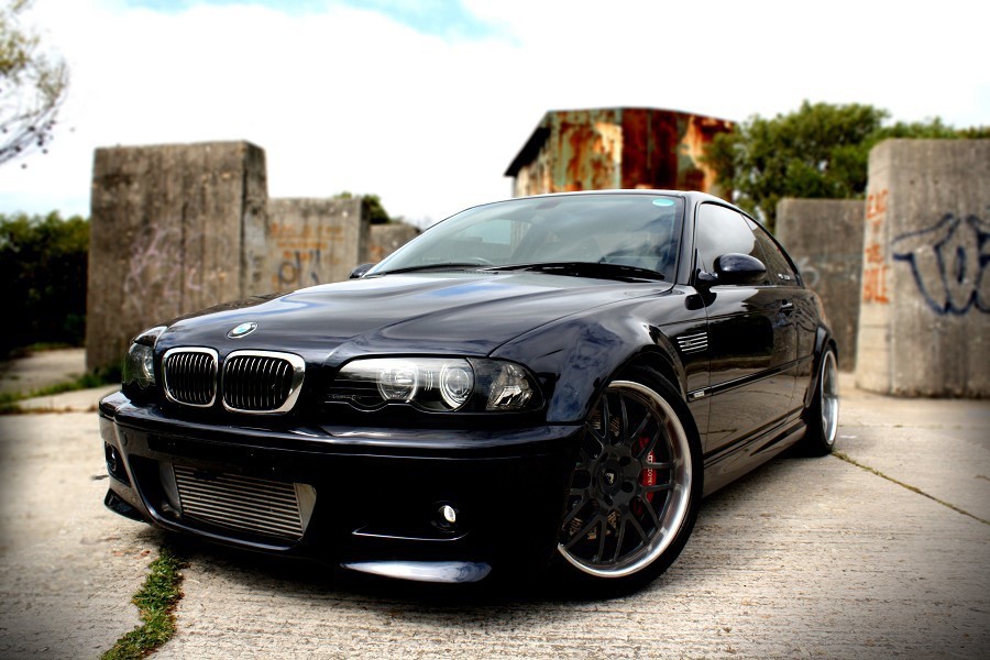jezebel_black rims_1278662900.jpg