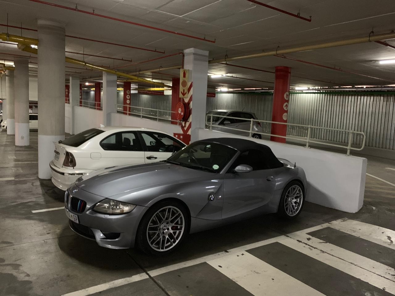 z4mr_2_280385240.jpg