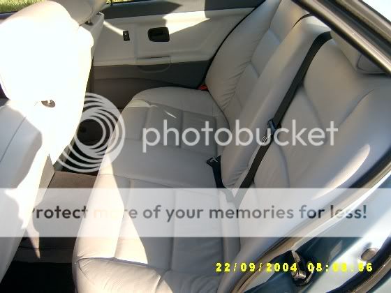 328RearSeats.jpg