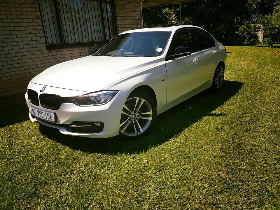 beemer_9633944290.jpg
