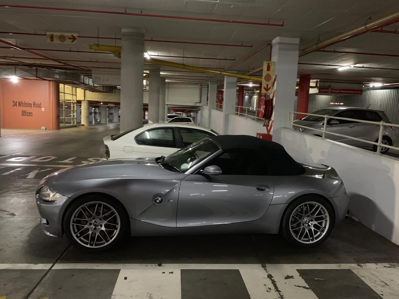z4mr_1_5236147204.jpg