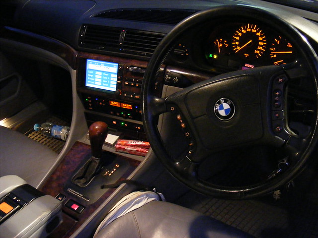 5769057962_69e52e914b_z.jpg