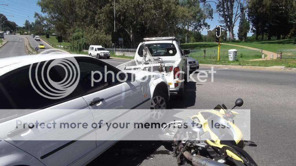 mini-accident025.jpg