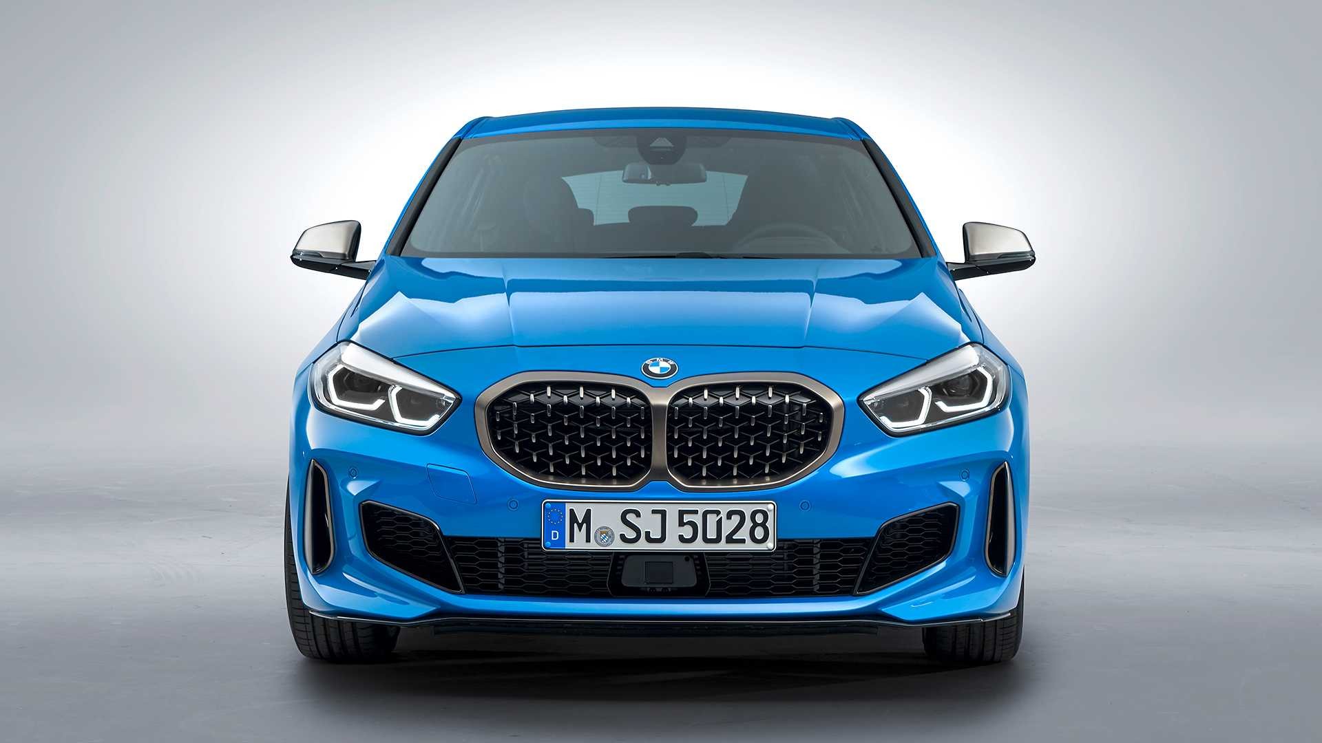 2019-bmw-m135i-xdrive_3723056837.jpg