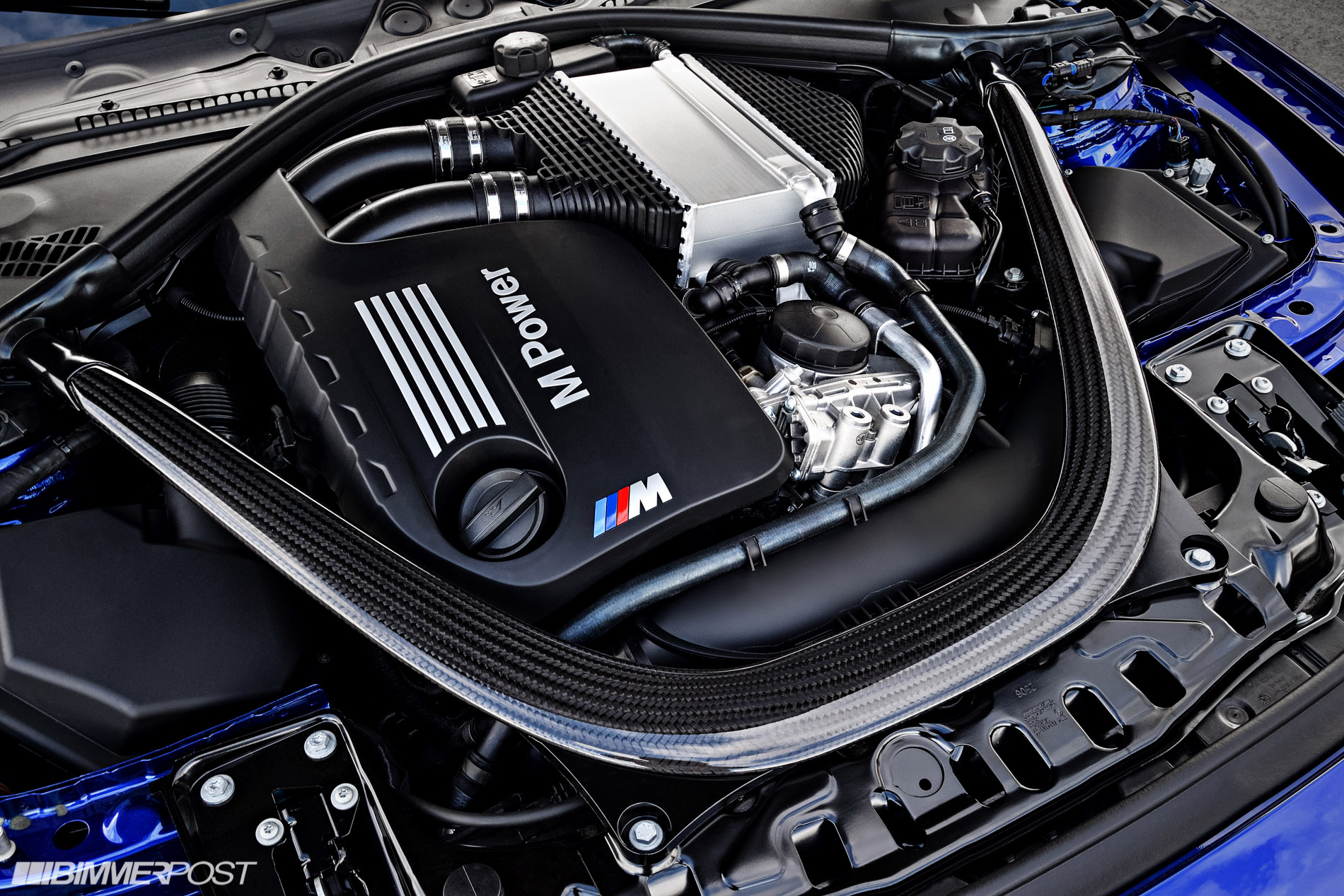 P90251067_highRes_the-new-bmw-m4-cs-04.jpg