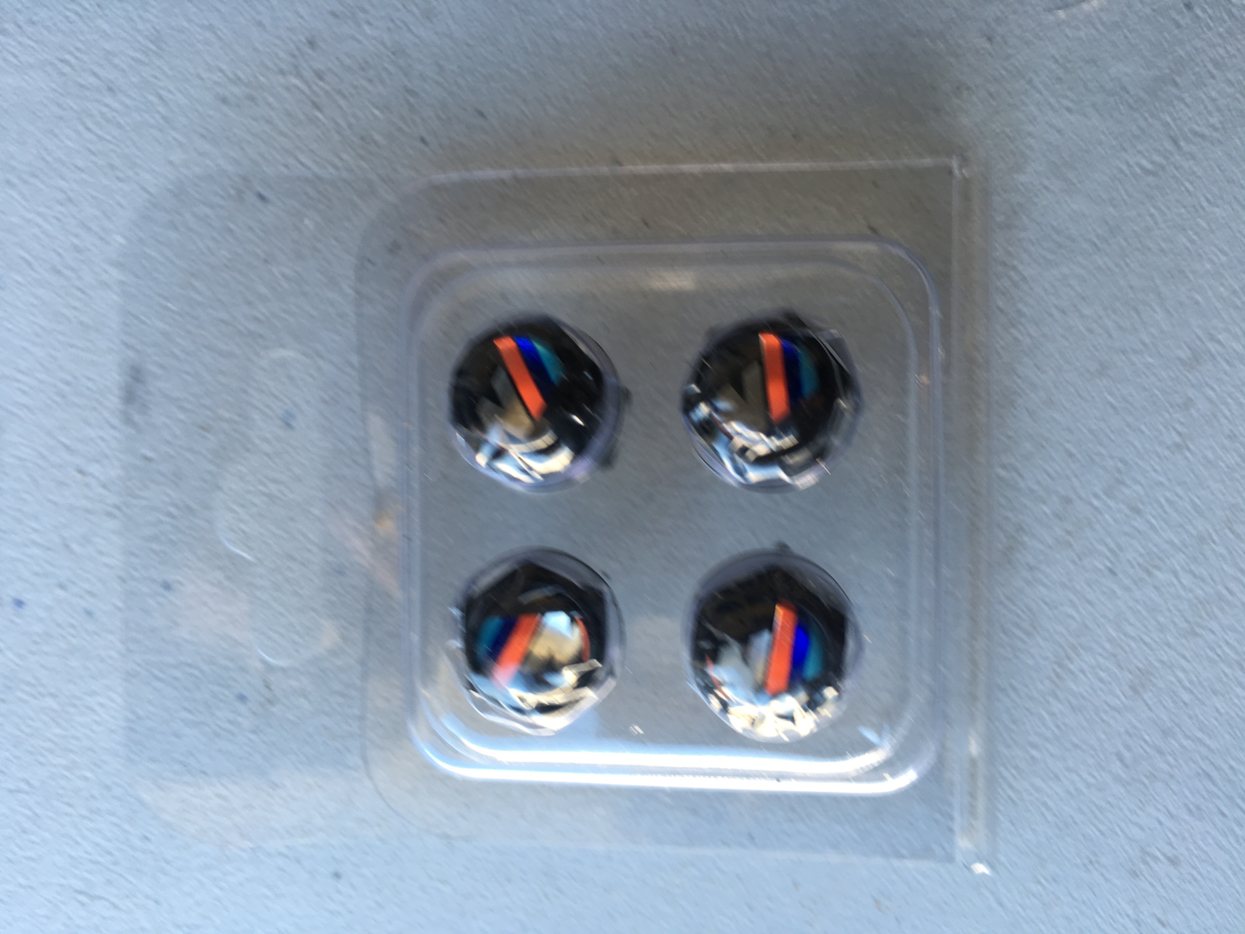 m valve caps_3836406525.jpg