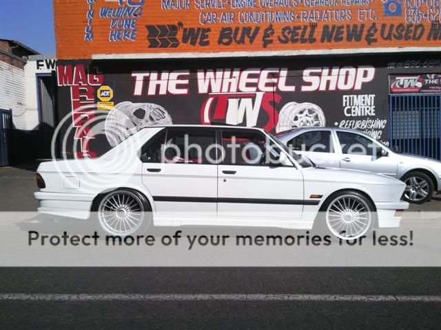 Photo877Small.jpg