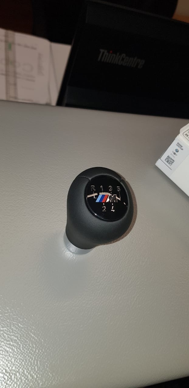 knob_2690880363.jpg