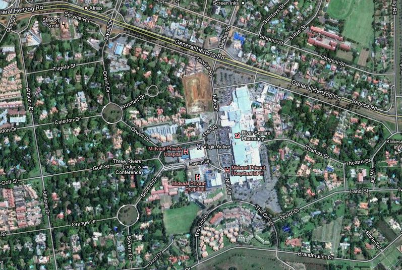 river_sqr_mall2_zps50acbf21.jpg