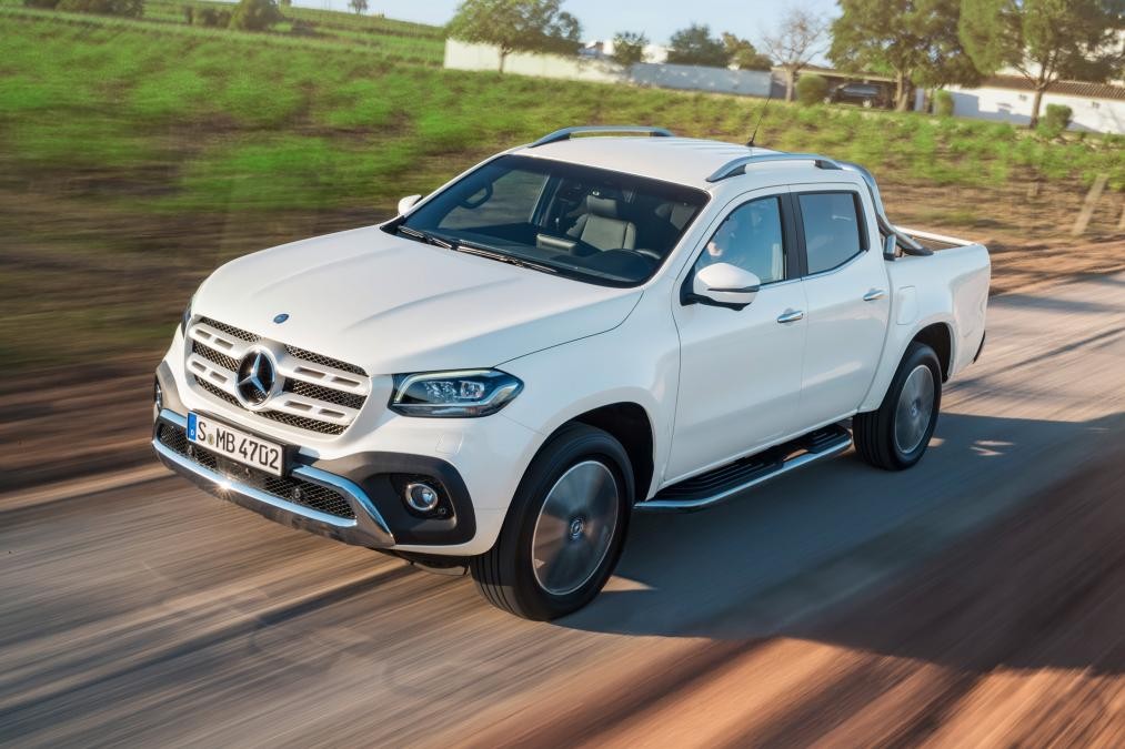 10mercedesxclass_9627885958.jpg
