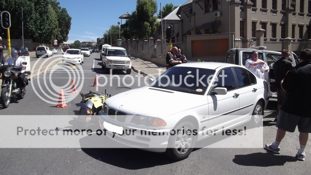 mini-accident007.jpg