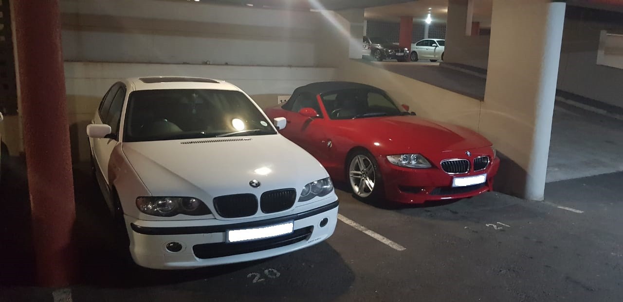 parking_8071184600.jpg