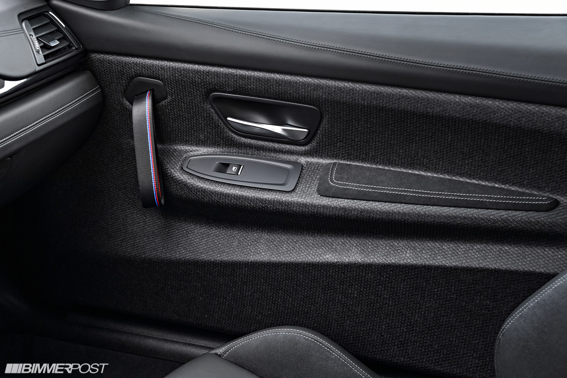 P90251060_highRes_the-new-bmw-m4-cs-04.jpg