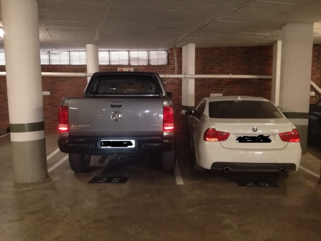 byebye-bmw_121364193.jpg